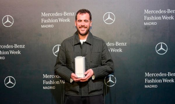 Jaime Álvarez, alumni del IED Madrid, gana el Premio Mercedes‑Benz a Mejor Colección con su firma Mans 